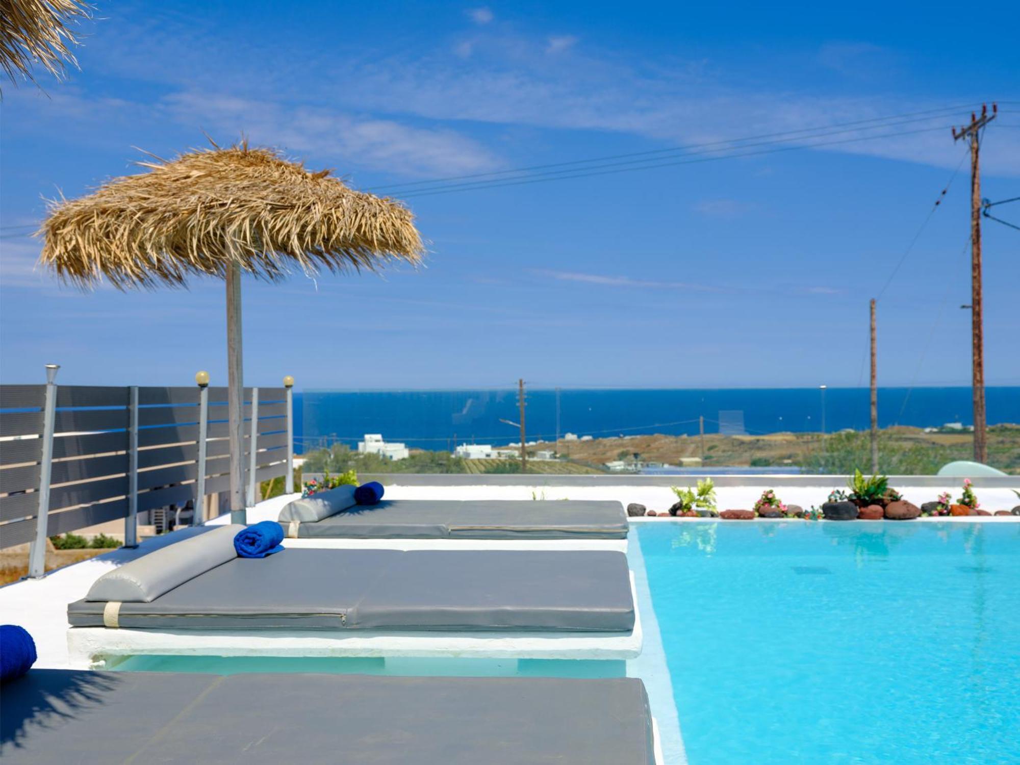 Nalu Suites Fira (Santorini) Exterior foto
