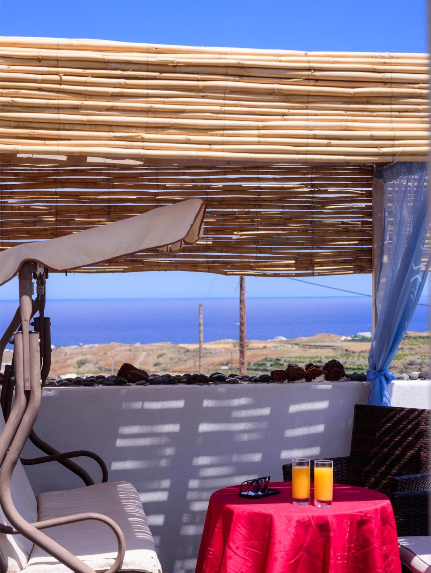 Nalu Suites Fira (Santorini) Exterior foto