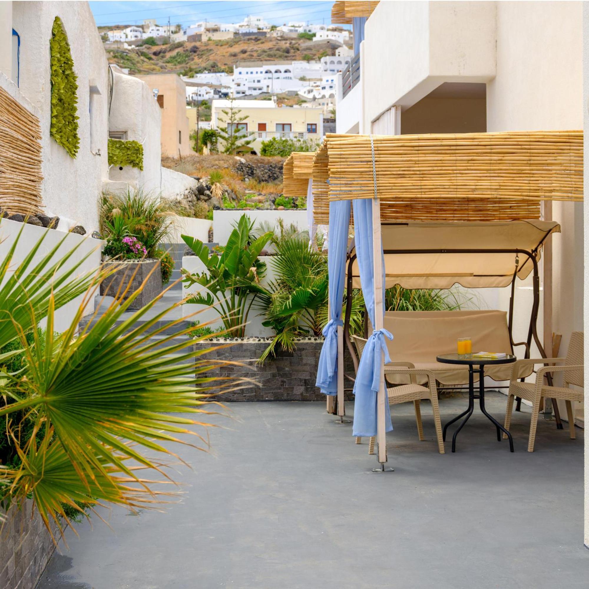 Nalu Suites Fira (Santorini) Exterior foto