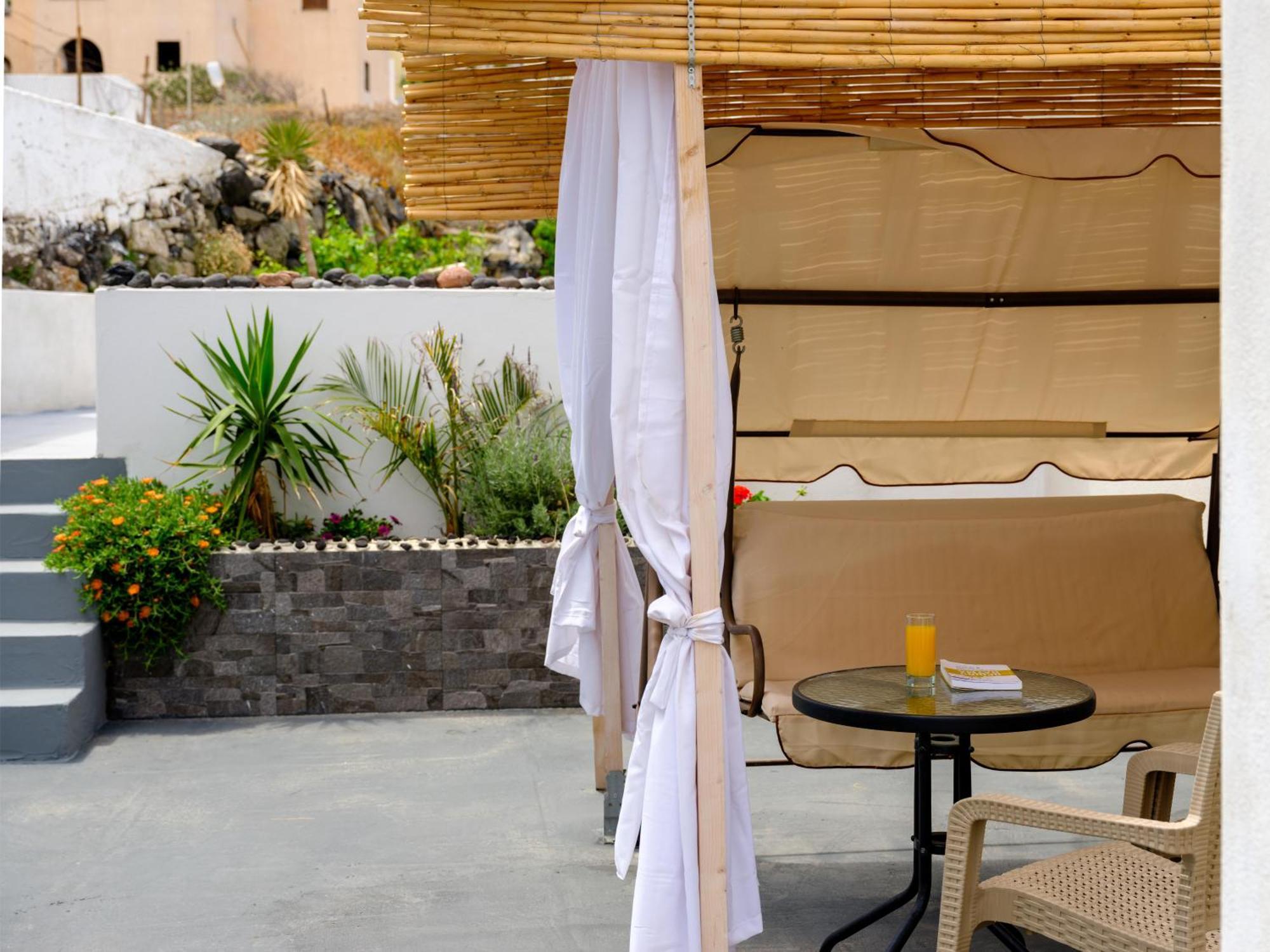 Nalu Suites Fira (Santorini) Exterior foto
