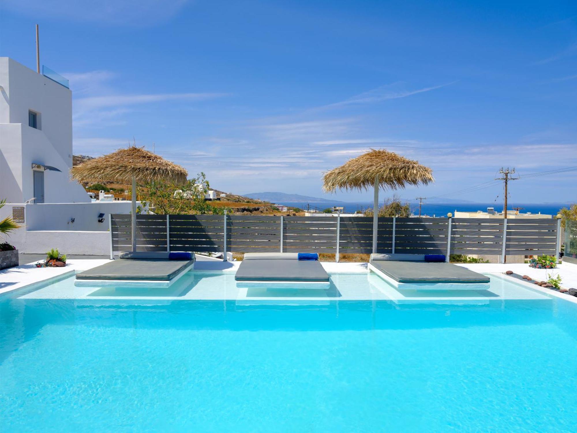 Nalu Suites Fira (Santorini) Exterior foto